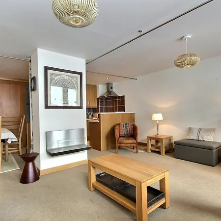 Bel 2 Pièces Face Aux Pistes Avec Balcon Et Wifi, Pour 5 Personnes - Fr-1-455-287 La Plagne-Tarentaise